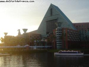Dolphin Hotel - Orlando