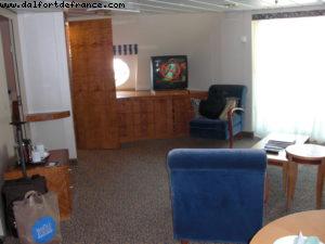 Suite #7672 - Los Angeles