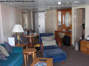 Suite #7672 - Los Angeles