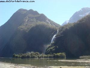 Helicopter tour to Milford Sound - Queenstown