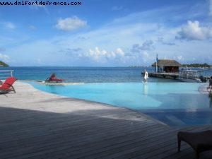 Bora Bora - Bicycle ride around the Island - Tahiti - Our 27th Atlantis cruise (Paul Gauguin)