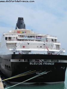 The first ever 100% gay French cruise (Bleu de France)