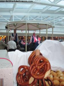 Bradwurst by the Pool - Our 28th Atlantis cruise (Eurodam)