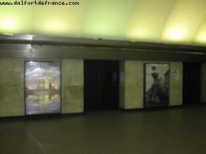 Subway - Automatic doors St Petersburg - Our 28th Atlantis cruise (Eurodam)