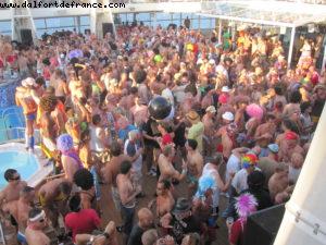 Disco Tea Dance - Notre 37eme croisière Atlantis (à bord du Celebrity equinox)