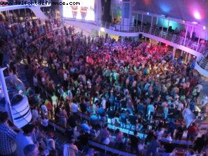 80's Party - Aquatheater - Our 39th Atlantis cruise (Allure of the Seas)