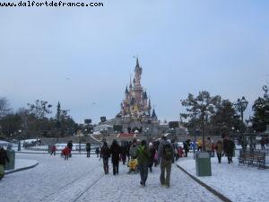 Disneyland Paris sous la neige