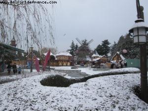 Disneyland Paris sous la neige
