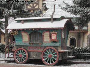 Disneyland Paris sous la neige