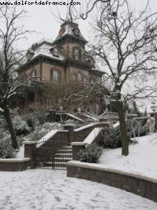 Disneyland Paris sous la neige