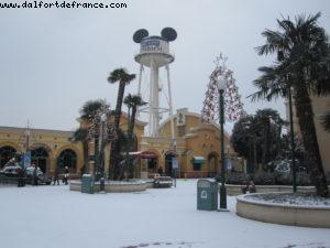 Disneyland Paris sous la neige