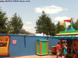 Gay day @ Magic Kingdom - Walt Disney World