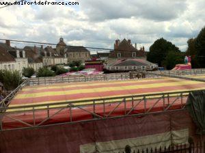 Fun Fair in the front of our big House -Fête des Grattons - Châteaumeillant