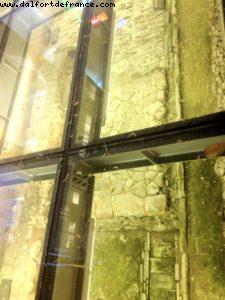 Cette rue a plus de 2000 ans Rue de Pékin - Canton