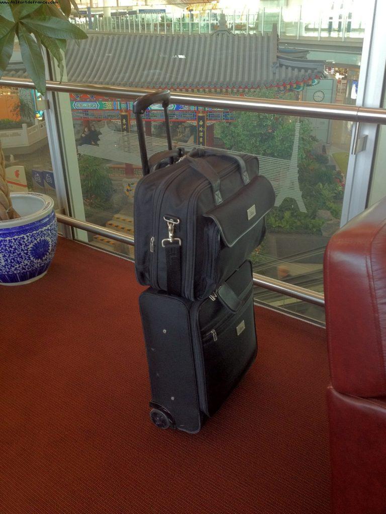 Tous nos bagages pour ce voyage ! - Air China Salon première - Aéroport de Pékin