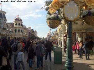 8125 Disneyland Paris