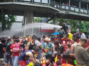 Happy new year 2556 ! - Songkran - Bangkok