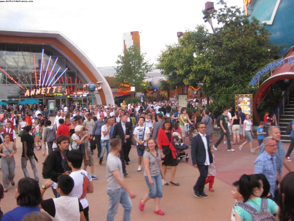 Walt Disney Studios - Disneyland Paris - Eric et Michel Le Mariage - Disneyland Paris