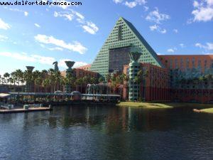 Dolphin Hotel - Orlando