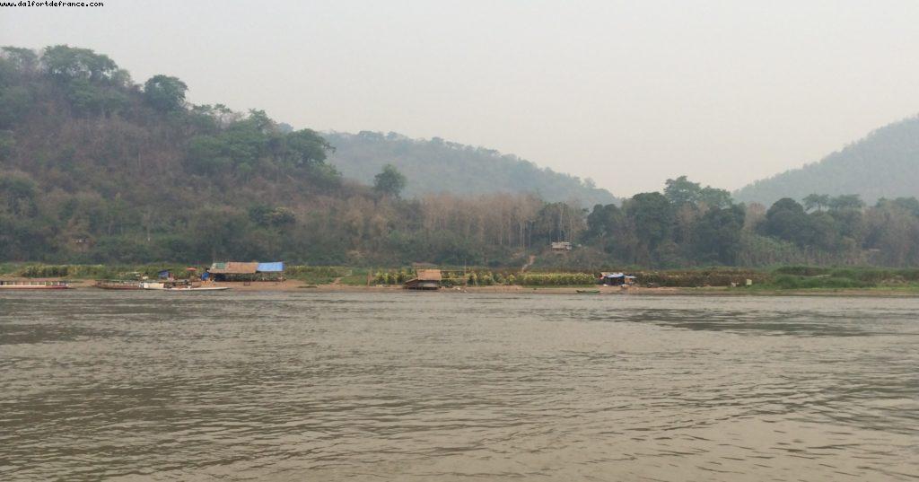 Mekong River cruise to Batu Cave- Luang Prabang