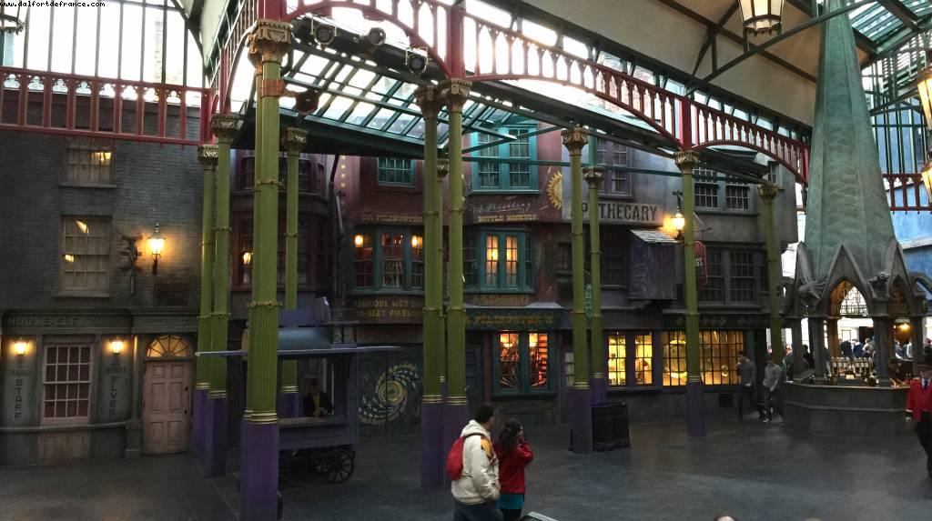 Diagon Alley - Universal Studios - Orlando, Florida (November 2014)