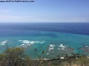 Hiking Diamon Head - Honolulu - Oahu