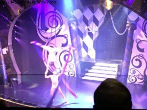 Le cirque Bijou - Our 54th Atlantis Cruise (Norvegian Jewel)