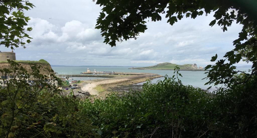 Hiking along the cliff - Howth