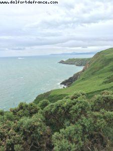 Hiking along the cliff - Howth