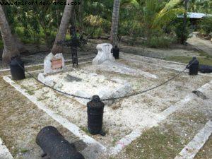 Driving around Huahine - Our 56th Atlantis cruise (Oceania Marina)