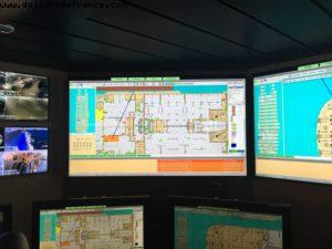 Visiting the bridge - Our 57th Atlantis Cruise (Anthem of the Seas)