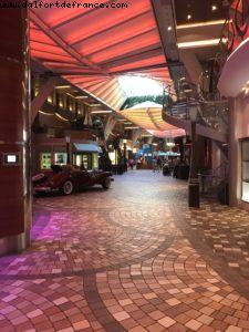 Royal Promenade - Notre 61eme croisière Atlantis (à bord de l'Allure of the Seas)