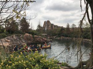 Explorer Canoes - Shanghai Disneyland