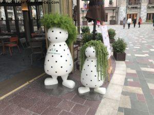 Disneytown - Shanghai Disneyland