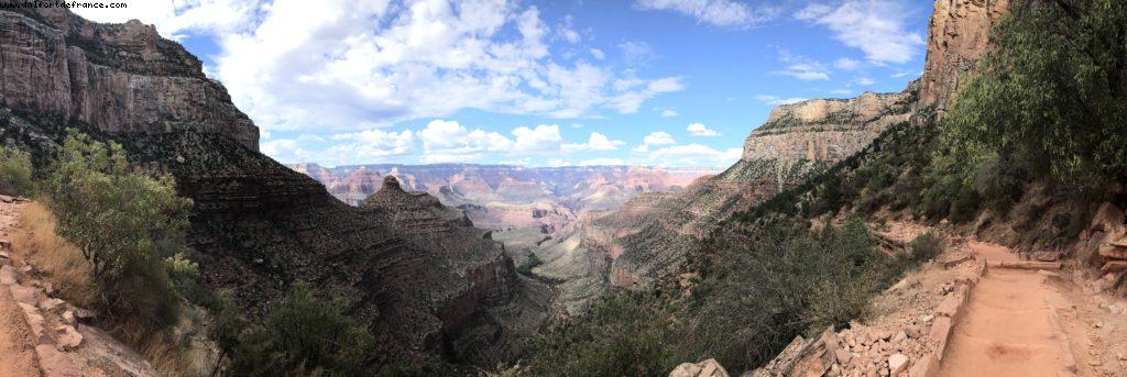 Randonnée sur la piste 'Bright Angel Trail' - Rive Sud - Grand Canyon Village