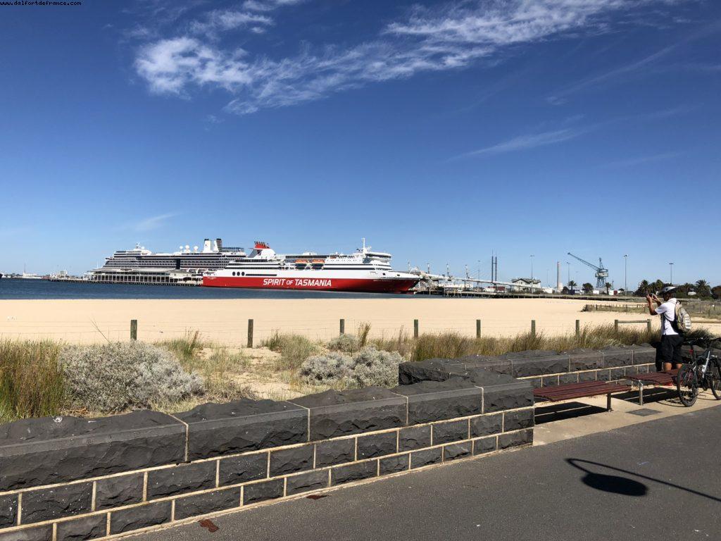 Walking from the Cruiseship Terminal to St Kilda - Melbourne - Our 65th Atlantis Cruise (Noordam)