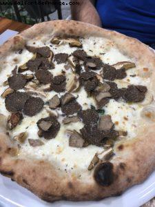Black Truffle Pizza - Eataly (The Original One) - Turin