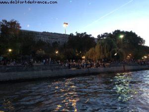 Wedding anniversary River cruise - Paris