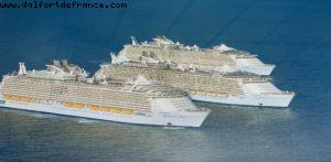 Bridge visit - Our 70th Atlantis cruise (Allure of the Seas)