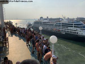 4147 Venice sailaway - Our 2nd 'The Cruise' - aka La Demence Cruise - (Rhapsody of the Seas)