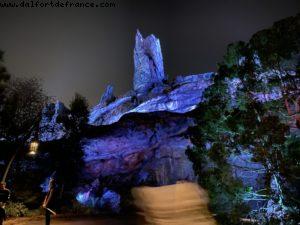 Galaxy Edge - Disneyland Park - California