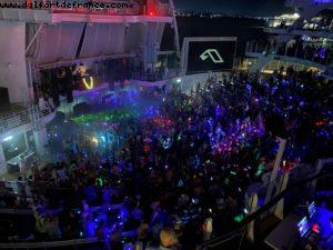 8405 Above and Beyon in concert - Aquatheater Suite #8730 - Our 75th Atlantis cruise (Oasis of the Seas)