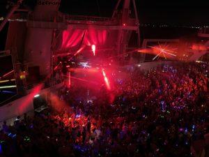 Above and Beyon in concert - Aquatheater Suite #8730 - Our 75th Atlantis cruise (Oasis of the Seas)