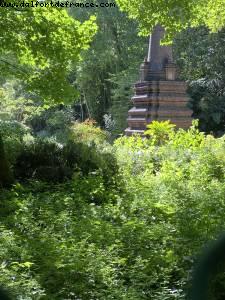 Walking around -After the big Covid lockdown - Paris, France (May 2020)