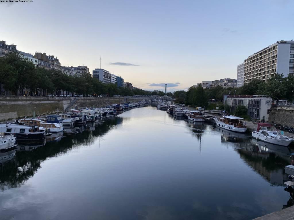 ort de l'arsenal -Walking Around -After the big Covid lockdown - Paris, France 