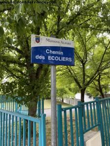 Walking Around -After the big Covid lockdown - Paris, France 