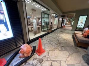 Ready for flooding - Honolulu, Hawaii