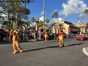 Christmas parade - Hollywood Studios - Walt Disney World - Orlando, Florida