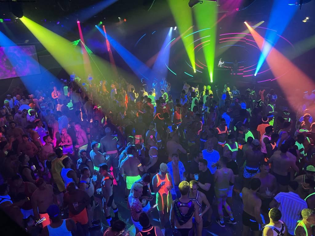 Playground - Virgin Valiant Lady - Atlantis Spanish med cruise