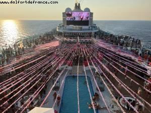 Ladies - La Demence Cruise - Regal Princess 